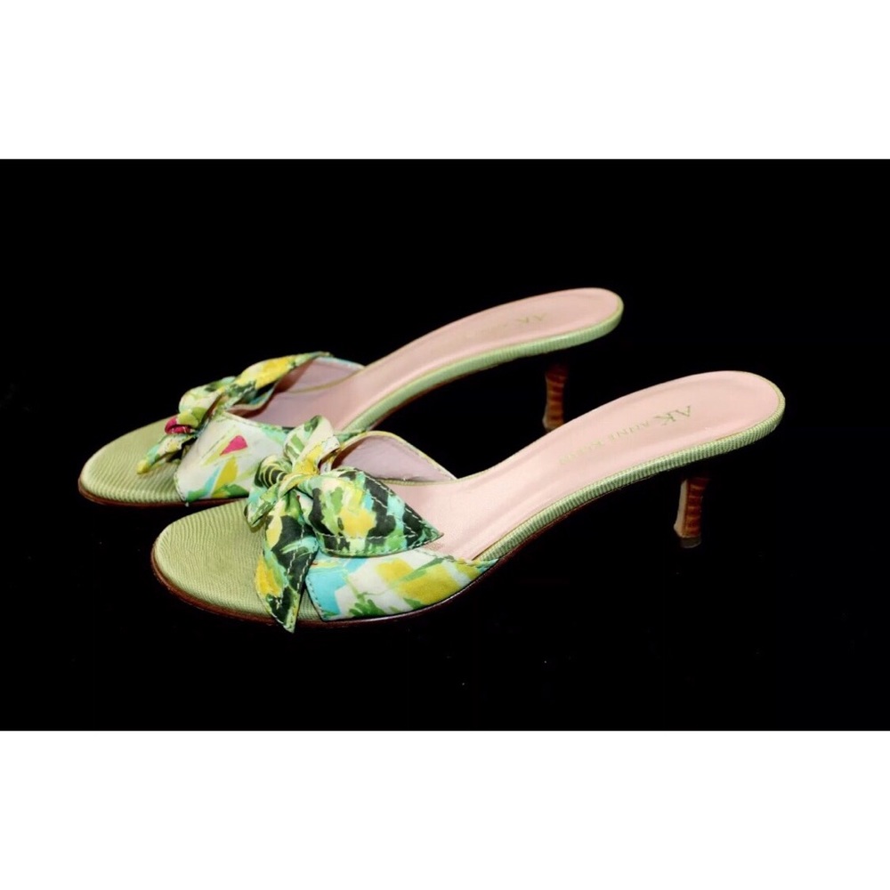 Ak Anne Klein Kkcarla Floral Bow Kitten Heels